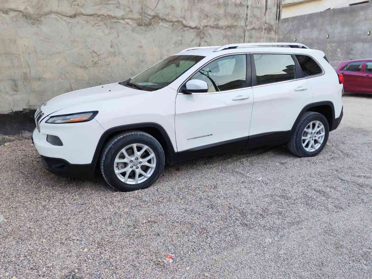 جيب بزون جديده السياره مديل 2017 السعر 135 للاتصال *********** البصرة, العراق
