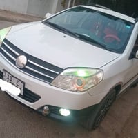 ياالله/  جيلي ام كي كروز موديل سياره ١٣ بسمي رقم بغداد مكفوله من ضربه ...