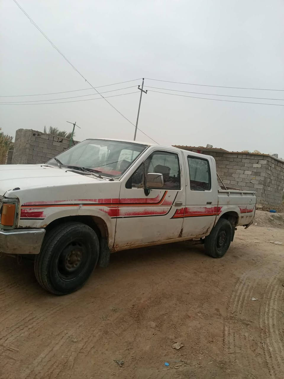 نيسان موديل 91رقم مثنى بسمي كير مكينه ونجب 4 اوتماتي  سياره جاهزه سعر 25ورقه وبيه مجال مكان السياره المثنى  ***********
