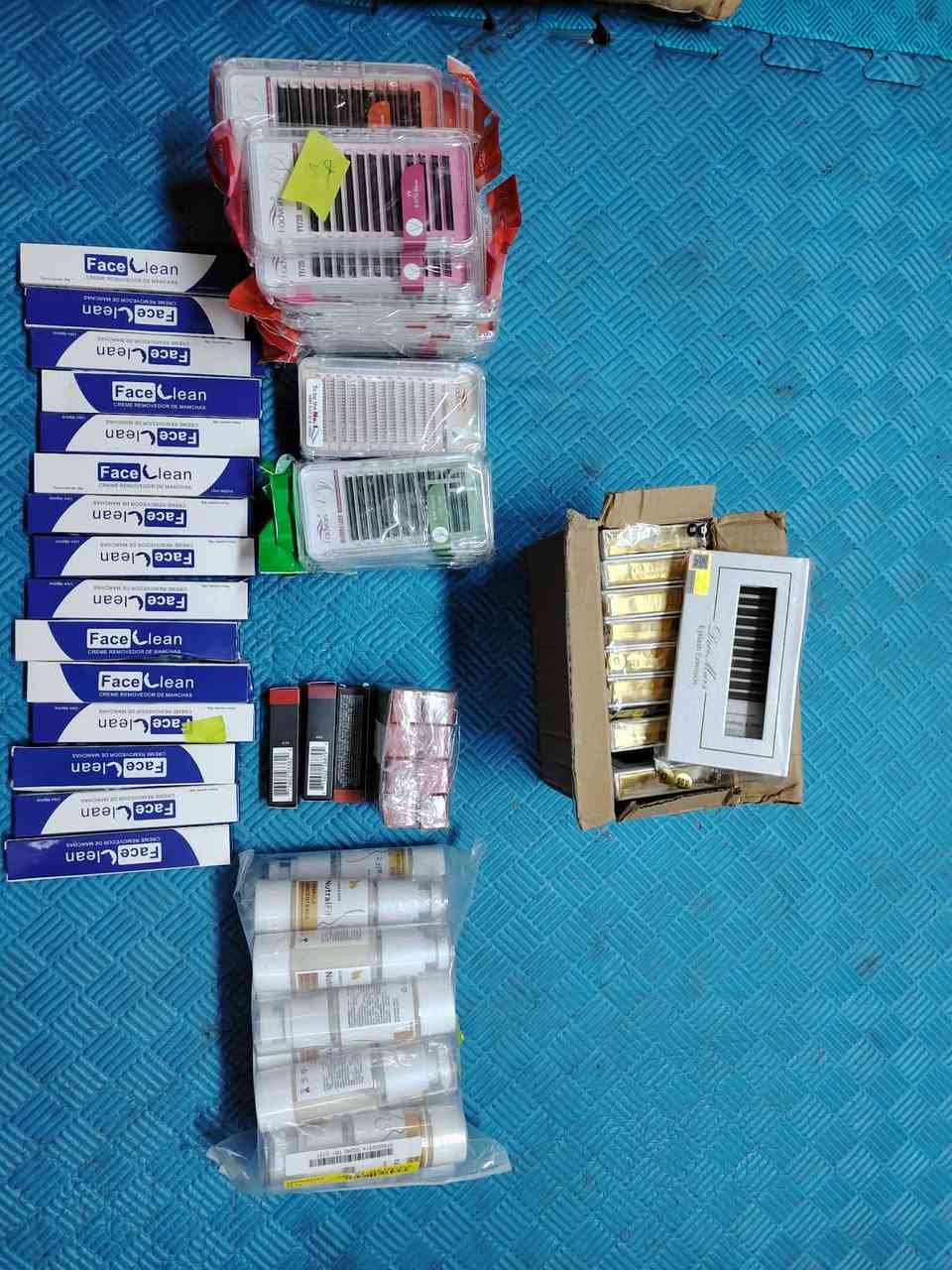 تصفيه بضاعه العاب مع لابجينات ام لبسامير مع جنط كله اكوالتي عالي مع لوحه عرسان + رموش وحمر 💄 وعصارات للوجه لتصفيه لوجه + كريم للنمش ولتصبغات وحب شباب كله اصلي ربي يشهد اليريد شلعه  او مفرد يراسلني وخادم اني  وعندي توصيل ***********
