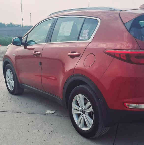 من رخصت مدير الكروب المحترم السلام عليكم كيا سبورتج ٢٠١٨ وارد أمريكي رقم بغداد انكليزي حادثة بنيد مبدل  فقط بدون ايرباك السياره ماشيه ١٠٠ الف فول عدا الفتحه كراسي جلد شاشه كبيره كامره خلفيه بصمه تشغيل عن بعد  هند بريك بالرجل فور ويل تبريد قطعتين لايتات زنون بلادي كير مكينه شرط مامفتوحات صدر أمامي وخلفي جديد تخم تاير تبريد شغال السعر   (   ١٥٥  ) بيهه مجال الاتصال  ***********  مكان بغداد
