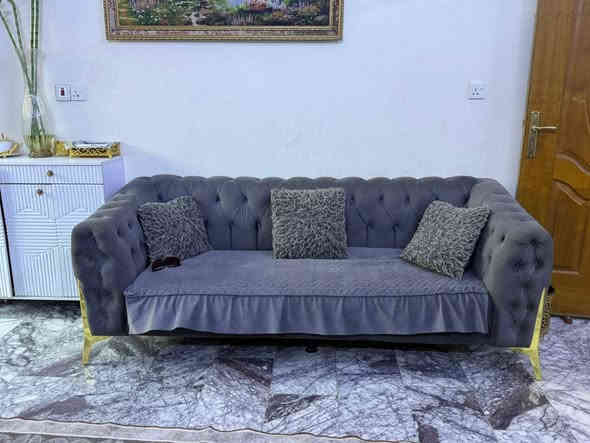 السلام عليكم 
تخم للبيع مابي ولاعيب نظافته 95‎% ‎عشر  مقاعد 💺

مكاني البلديات المضمار
اريده ب450
***********
