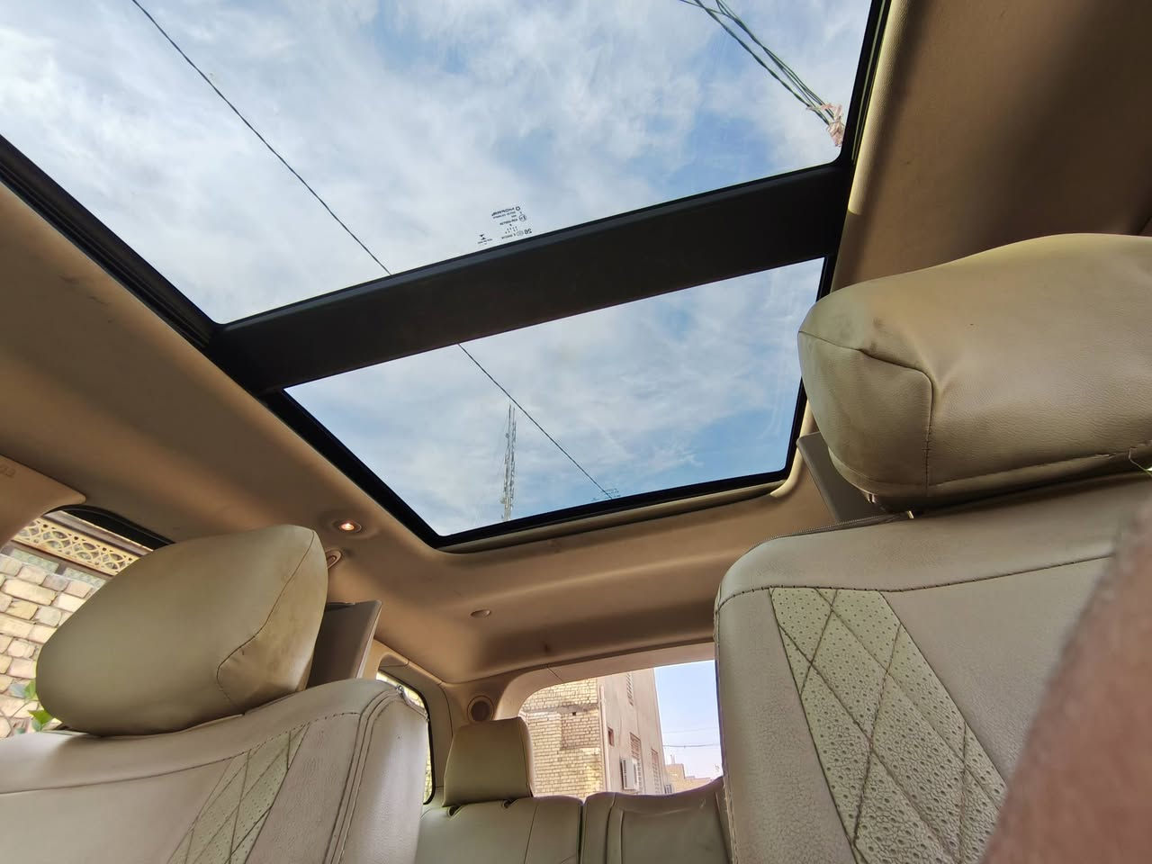 سلام عليكم من ارخص الادمن جيب شيروكي ليمتد خليجي فول مواصفات  بيها شويه مقبلات السعر 225وبيها مجال مكاني ميسان العماره ***********
