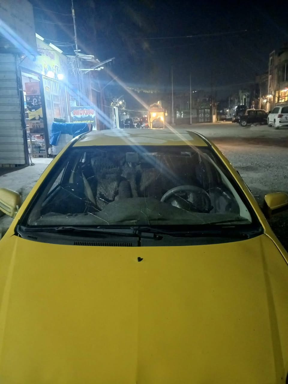 ((بلاشششش)) بسعر تلفون
السلام عليكم سيارة جيلي موبل موديل 2010 أوتوماتيك كير ومكينه ففتي (vvt) ياباني يعني ماكو توكفك بشارع سيارة كاملة مكملة أي نقص ما بيها تخم تاير جديد 
صدر أمامي خلفي جديد 
السيارة بيها منظومة غاز 
كهربائيات كلها شغالة لايت عالي ناصي بك لايت اشاير جام يصعد وينزل سنتر لوك 
سنوية عضم عاج 
راعيها يريد تحويل 
السعر :  13 ورقة وبيها مجال 
العنوان :بغداد الشعب شارع الصحة
الرقم: ***********
