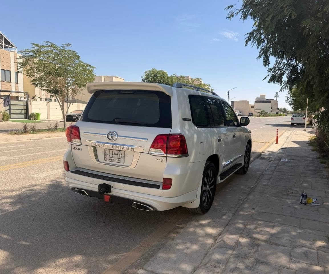السلام عليكم اخوااان .. بيع فقطط
انسسب سعر 243 ورقه قابل لتفاوض 🔥🔥

تيوتا لاندكروز GXR V6 2010
رقم بغداد تحويل مباشر 
عداد المسافه : 200 الف km
حجم المحرك : 6 سلندر 
المواصفات GXR المعروفه 
السياره كير محرك مكفول وعليها إدامة كامله
بيها صبغ بالجانبين موضح بالسونار
بدون دواخل .. السياره نضيفه وجاهزه

للاستفسار الاتصال ***********
مهندس حسين 📍 كربلاء - حي الحسين
شركة_المتحدة_لمزادات_السيارات_الامريكيه
