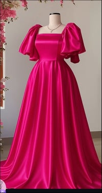 فستان راقي • مقاس ٤٠ • لبسة ساعة