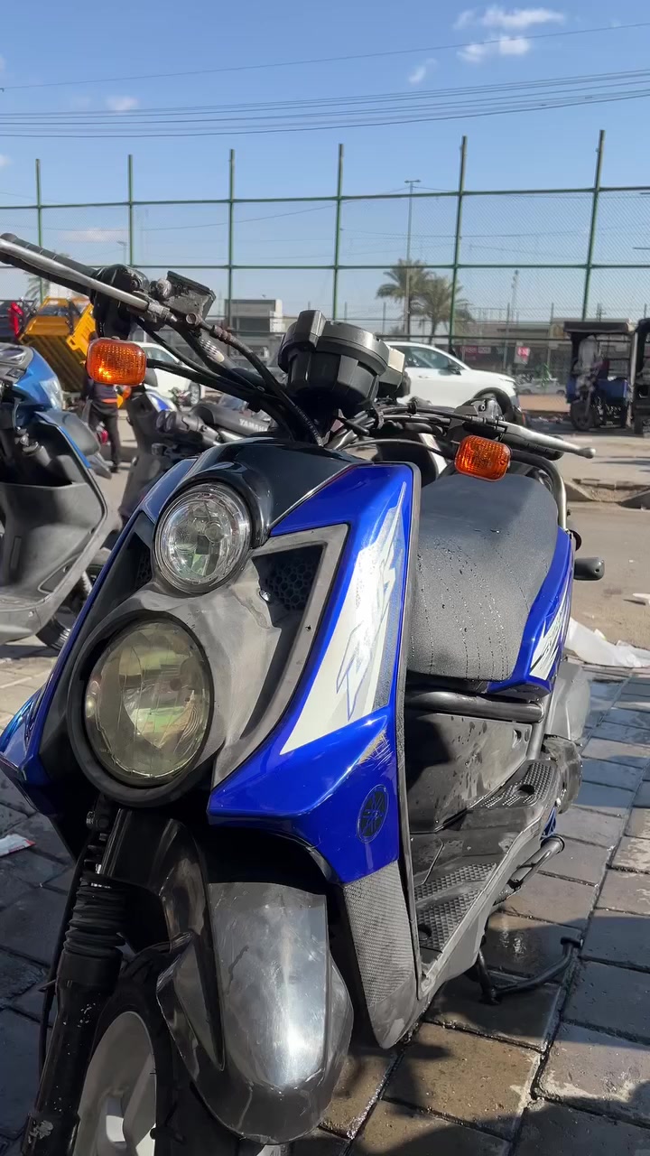 السلام عليكم سكنس جبلي دراجه صارله شهر من نازله من رمبه دراجه بعده جديده الله شاهد نزلته ب1ونص  دراجه نضيفه خير من الله كلجات رياضي مناك وياه ستيرن رياضي دراجه كل نقص مابيها تجي كلب وشوف سعر مليون و400وبيها مجال بسيط مكاني بغداد رقم***********
