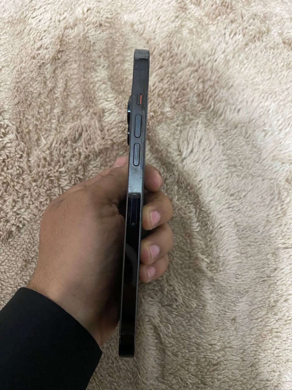 ايفون 14 برو ماكس ذاكره 256 بطاريه 80 ماستر A/AA لون اسود مبدل بي  شاشه نوعيه اصليه سعرهة 300 وضهر مكسور لباقي كله شغال فيس ايدي شغال شاشه الوان طبق الاصليه ما ملعوب بي شي غير شاشه لباقي كله على وضع الشركه

السعر 550 الف  وبي مجال للشراي
مكاني بغداد الامين الثانيه
***********
