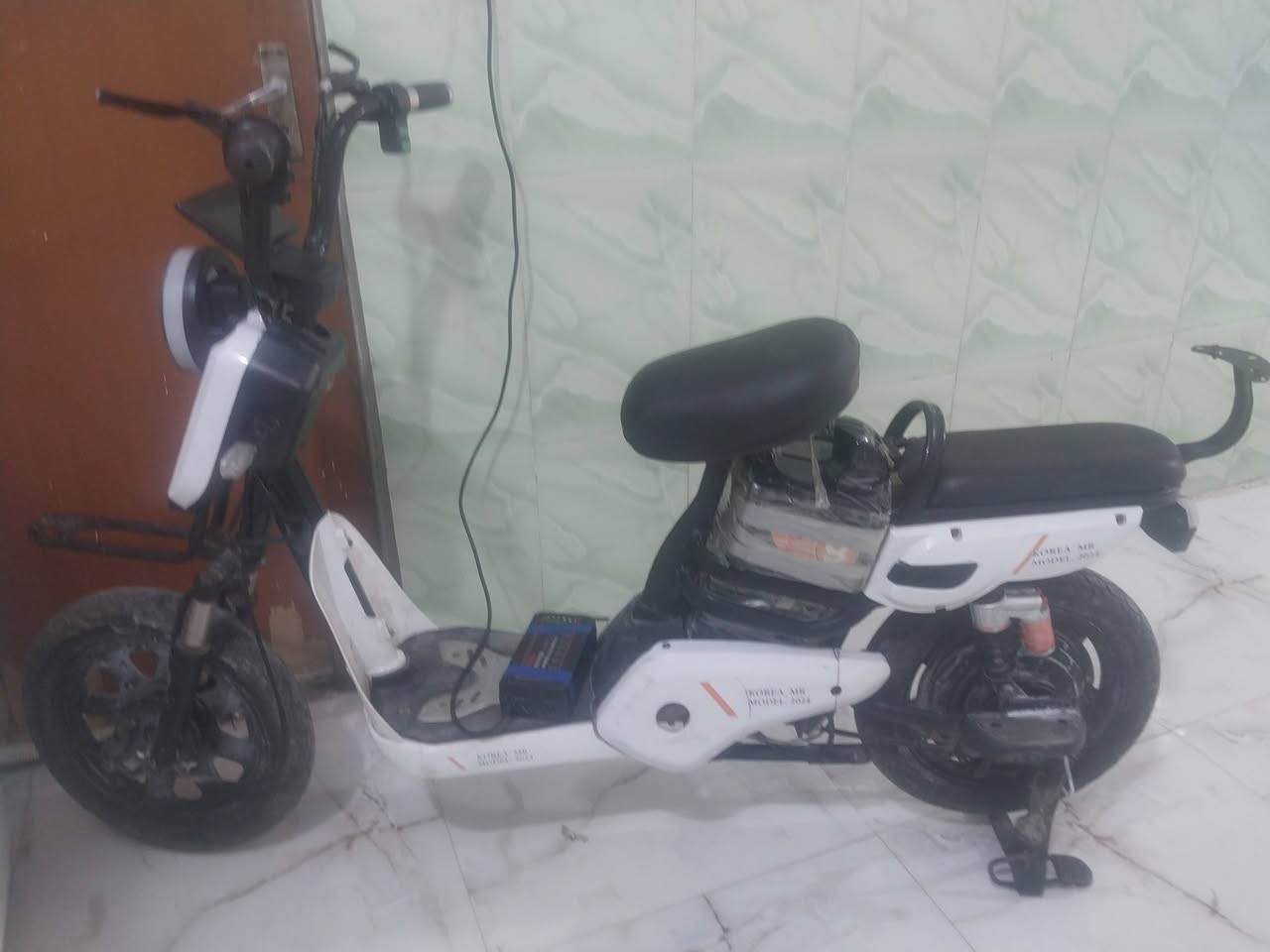 سلام عليكم دراجه شحن عوزها بطاريات سعرها 150 رقم الهاتف
***********
