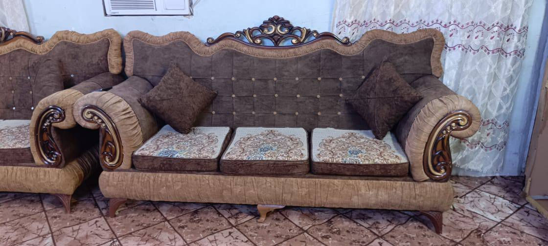 تخم 13 نفر نضيف للبيع 450 وبي مجال المكان الكاظميه يوجد توصيل للاتصال ***********
