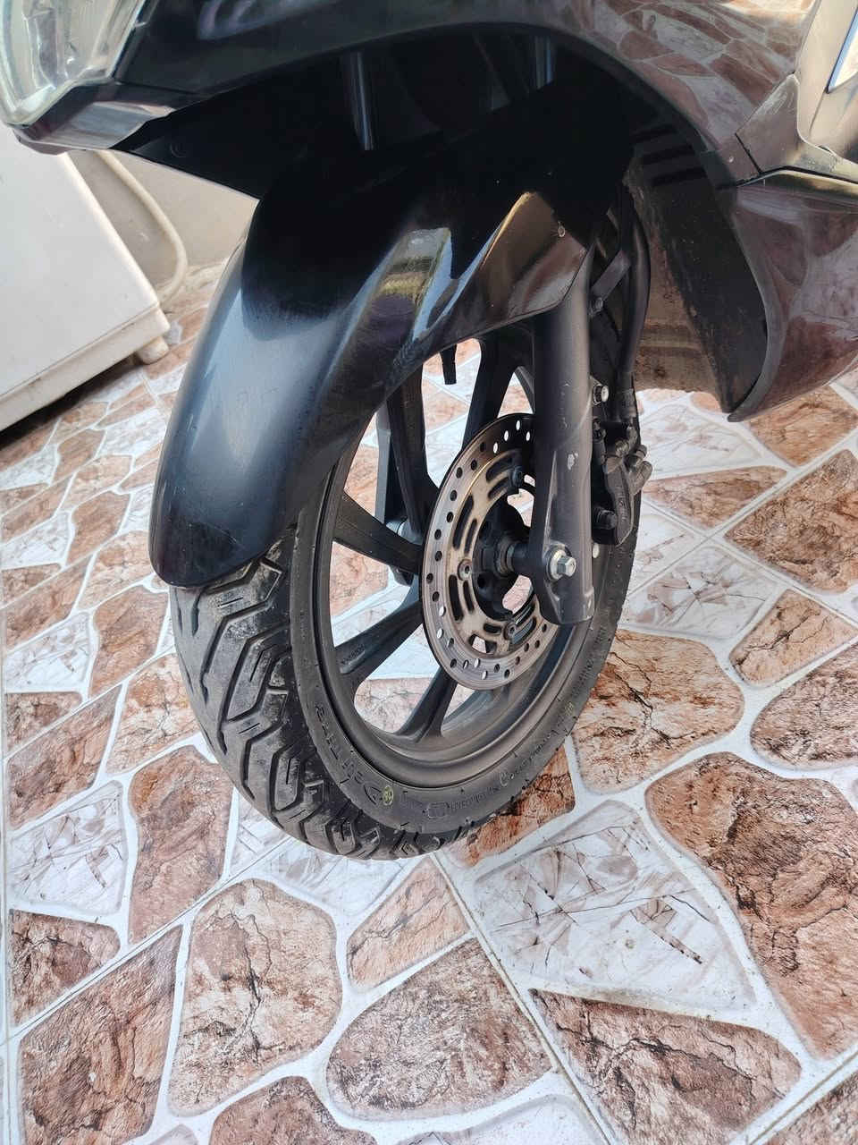 السلام عليكم
Pcx جيل ثالث ماشيه ٢٢ الف وارد كوري 
دراجه مكفوله من كل شي

مراوس ار كي أو دايوان لاتي

***********
