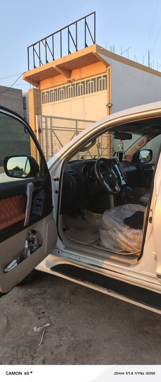 السلام عليكم من رخصة الأمن المحترم
لاندكروز برادو ٢٠١٠ محدث ٢٠١٧ نص فول 
تحكم استيرن شاشه كبيرة تبريد شغال ثلاث قطع
سياره مرتبه مال بيت 
مري شفط رقم بغداد تحويل مباشر الاستفسار أكثر 
الاتصال على النقال *********** 
وحياكم الله 
اخوكم سيد عابد الموسوي
