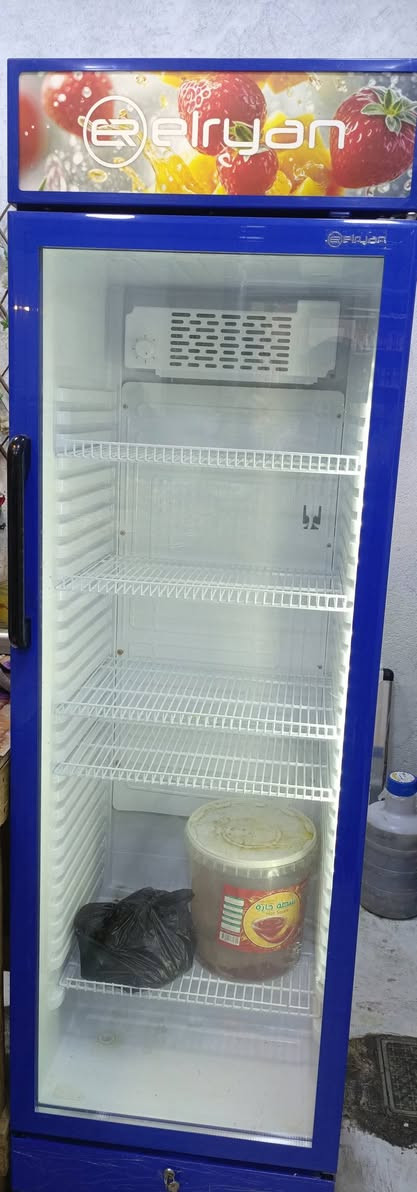 براد للبيع نظافه 90% مستخدم شهر واحد الاتصال‏‪***********‬‏
