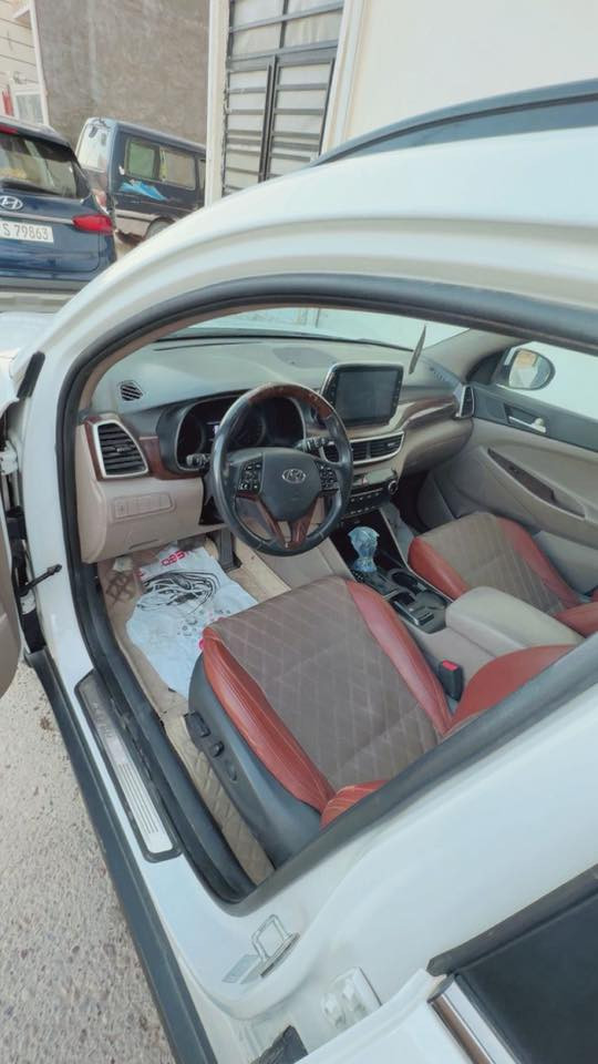 توسان موديل 20 فول موصافات مكان بغداد الدوره السياره خليجي مكفوله كفاله عامه *********** ***********
