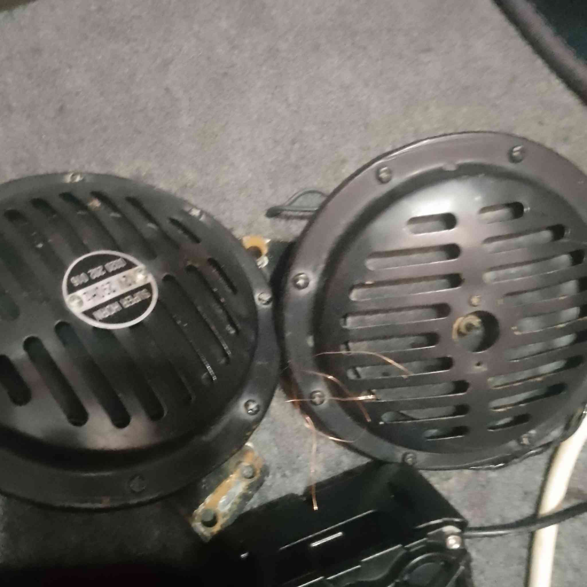 كشافات اصليه انتهت بنكه لبيع وهرنات بوش درجه اولى وهاذه رقمي ***********
