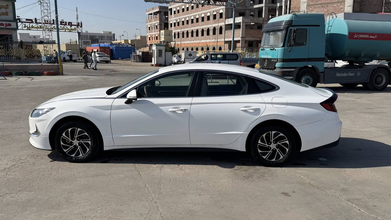 سوناته تكسي دبي٢٠٢٣هايبرد سياره بجيس ماشيه٩٥ الف حقيقيي السعر ١٣٨ سياره بجيس الرقم***********
