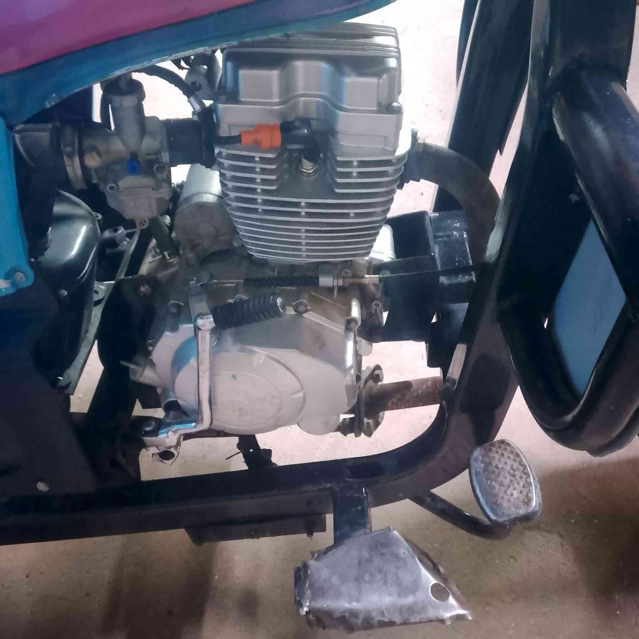 السلام عليكم ستوته صقر مكفوله او خير من الله مديل 22موجود واتساب هاذه رقمي السعر خاص***********
