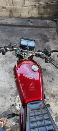 ماكس ايراني سلونك • موديل ٢٠٢٣ • أوراق ثنين