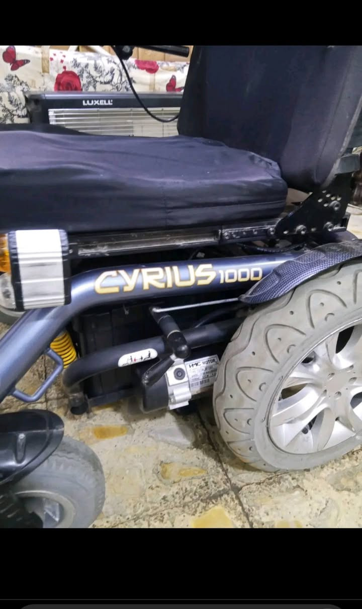 كرسي الماني سريع دبل بطاريه ممستعمل بغداد للستفسار ***********يتوفر وات ساب
