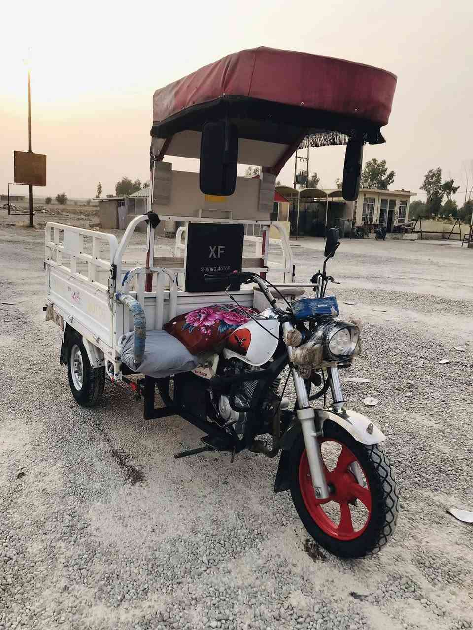 السلام عليكم ورحمة الله وبركاته يالله يالله ستوتة موديل ٢٠٢٢ ستوته خير من الله ركبه شاصي ركبه اكسل محرك كله انطيه بالشرط يعني مختصر مفيد من اكلك ستوتة نضيفه بمعنى الكلمه اني اشتغل بيها والله العظيم مامكفتني بطريق ناهيا دير تهن وبانزين وين ماتروح روح  سعرها 1400وبيها مجال شي قليل حك جيه والي عنده اي ستفسار هذا رقمي ‭٠٧٧٣ ١٧٩ ١٩٦٢‬ لحد يراسل الان اشتغل ومامتواجد عندي نت وسلام عليكم ورحمة الله وبركاته
