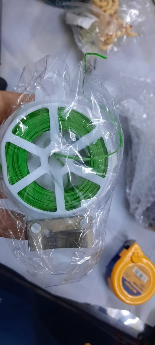 اخوان ادوات صيد للبيع سعر كلهن شلع ٢٥ ويه توصيل إلي يفيده يراسلني خاص ***********
