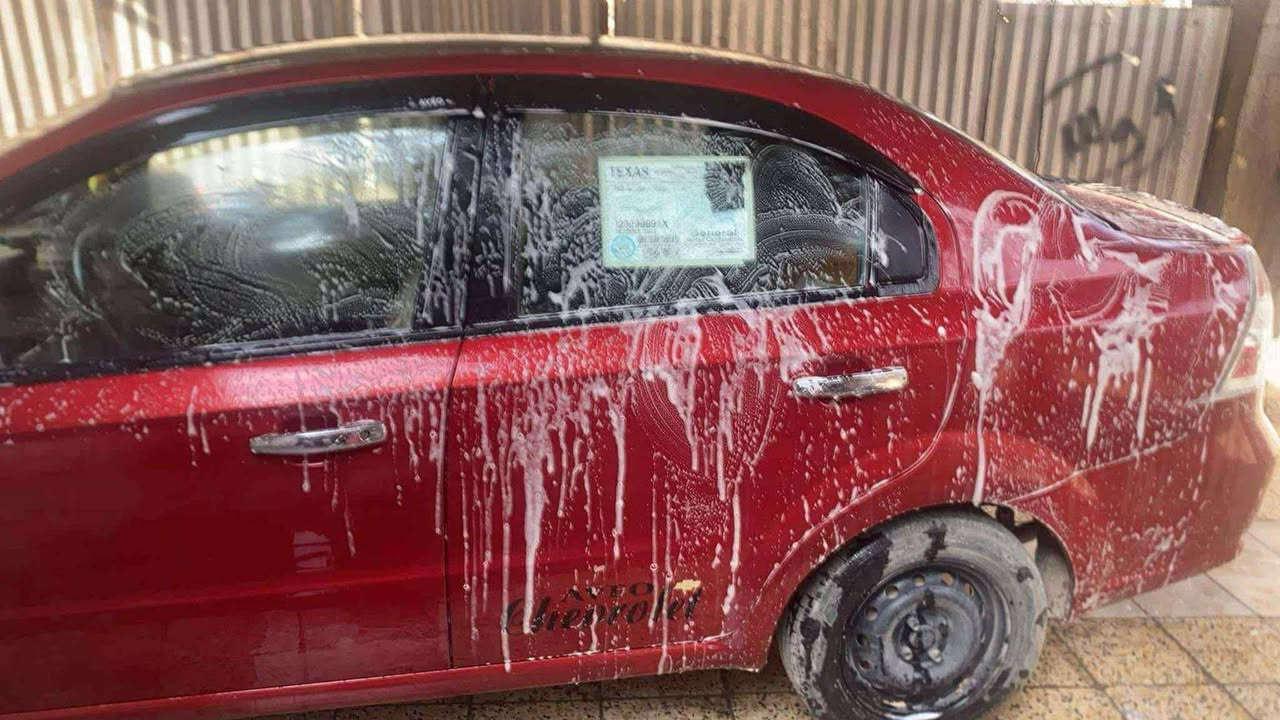 افيو 2011 وارد امريكي 
كير ومحرك مكفولات 
باسمي ثاني يوم تحويل 
تبريد تدفئه
*********** 
بغداد الدوره
