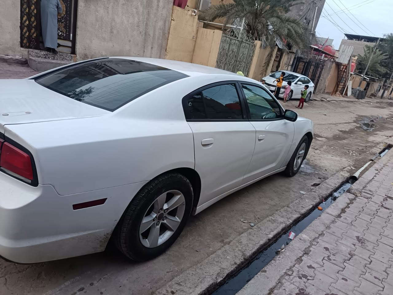 جارجر 2014 مكفوله كص وسرقه والعشائر والضربه  فول مواصفات سياره استخدام شخصي السعر 85 وبيها مجال العنوان البصره اتصل على رقم. ***********
