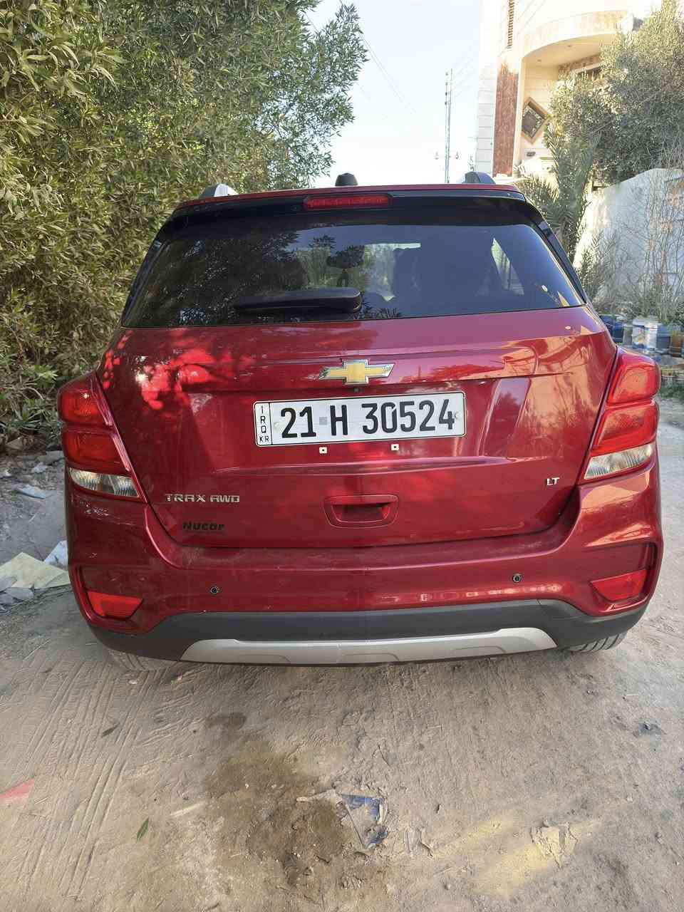 شوفرليت تراكس   AWD  Lt وارد امريكي
الموديل : 2020
رقم سليمانية 
السعر 107$
مكان السيارة : الناصرية 
حجم المحرك ١٤٠٠ توربو
المسافة المقطوعة 42 ميل
المواصفات:
بصمة تشغيل
بصمة ابواب
كرسي كهربائي
كامرة دوارة
لد نهاري
شاشة كبيرة
شاشة اعطال
كشنات جلد
انظمة سياقة
مثبت سرعة
ومواصفات اخرى
 ايرباك كلها سليمه
رقم  بأسمي التحويل او وكالة 
‎مكان السيارة : الناصرية 
‎‏‭0780 252 8922
