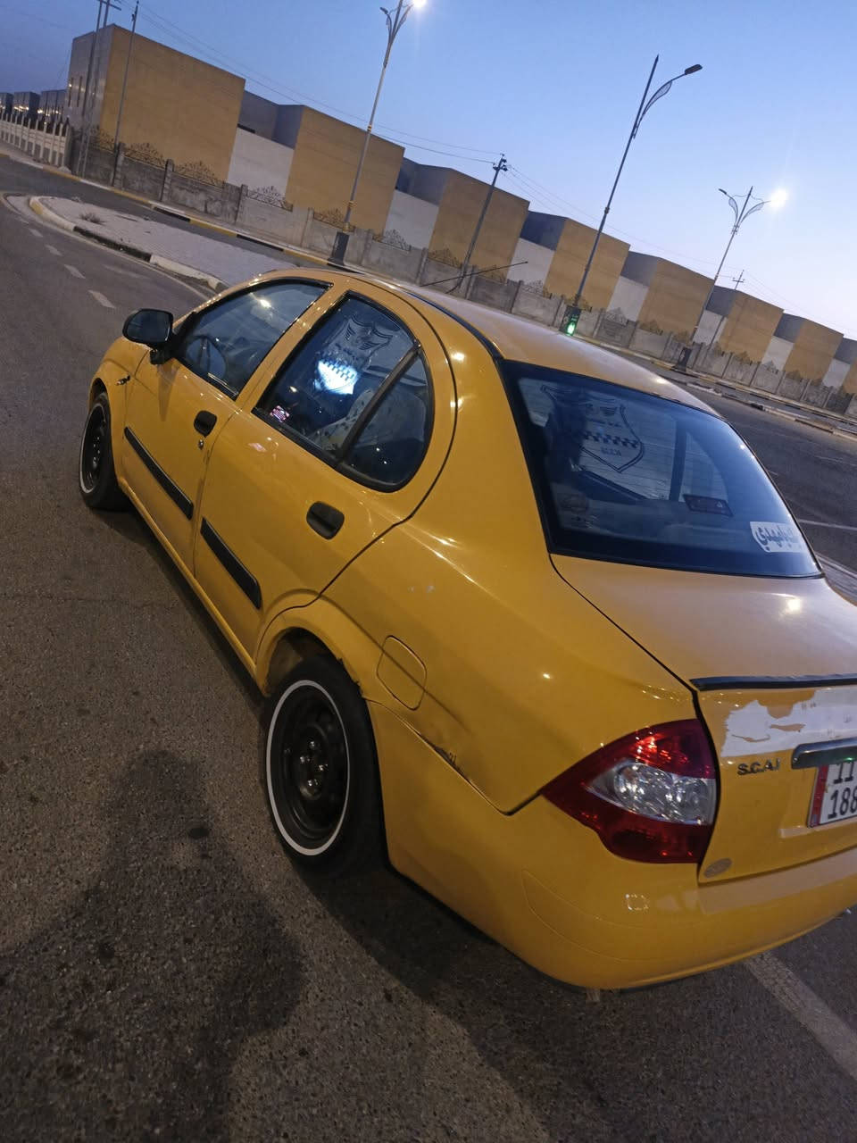 سلام عليكم طيبه مديل١٥سياره مبدل بيهه بنيدوبيه ضربة الصفحة اليمنه وبيهاالنمر٤ تفلت تخم تايرجديد حداد جيدة سعر ٣٣وبيه مجال عنوان كربلاء ***********
