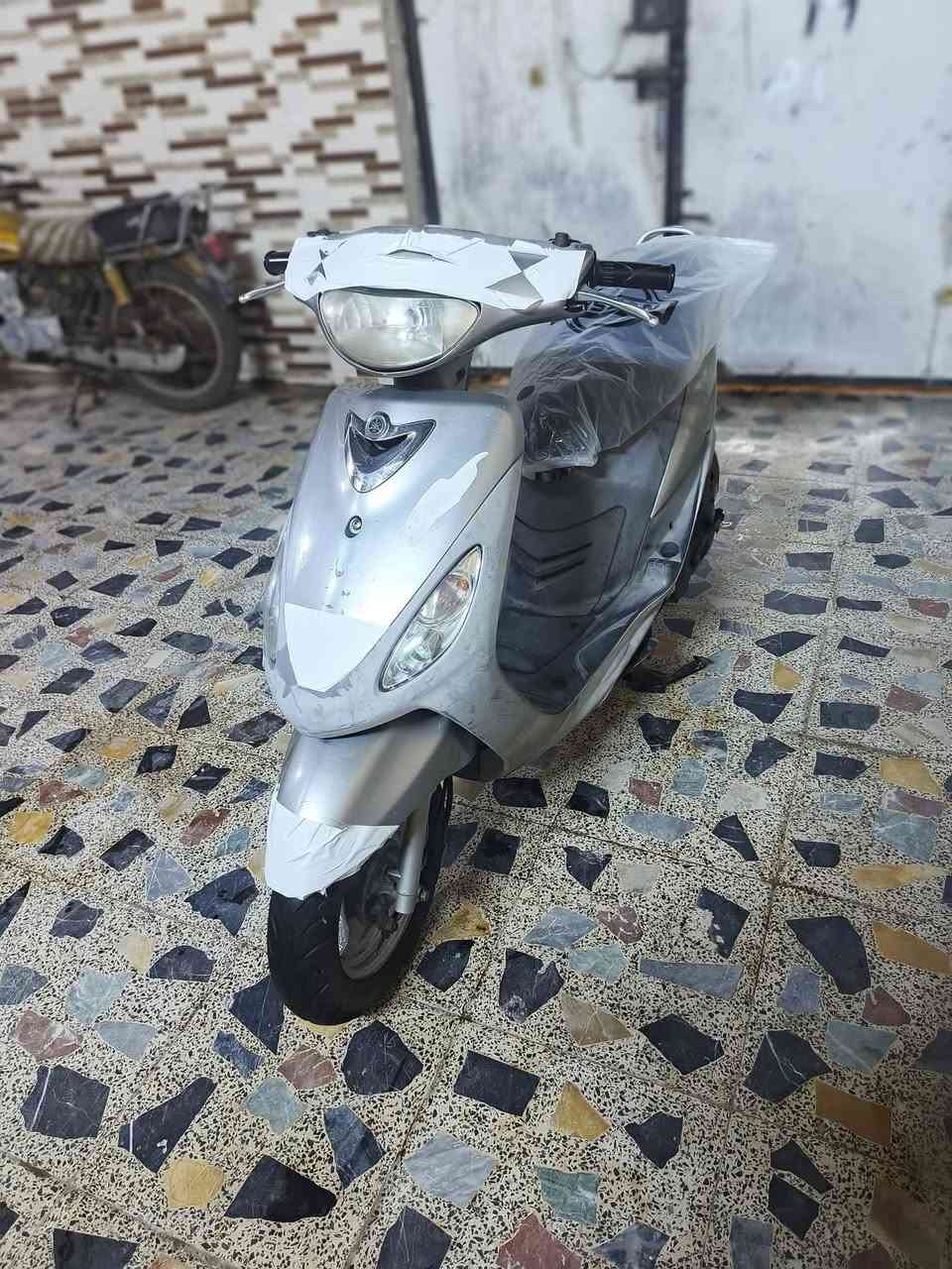 سلام وعليكم دراجه مال رمبه للبيع ساله شهرين من نازله من لرمبه ما مفتوح برغي بيه كفاله عامه اذا بيه شي واحد تجاري كفرات باله كهربايات كله شقاله دبل اشره بيه كتف مال اشاير مكان بصرة شارع القاد امن الداخلي لسعر (650)بيه مجال


**إذا كنت صاحب هذا الإعلان وتريد حذفه لأي سبب، رجاءا أرسل رسالة إلى الدعم الفني**