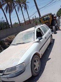 اوبل بزونه • ١٩٩٧ • نجف مشخاب