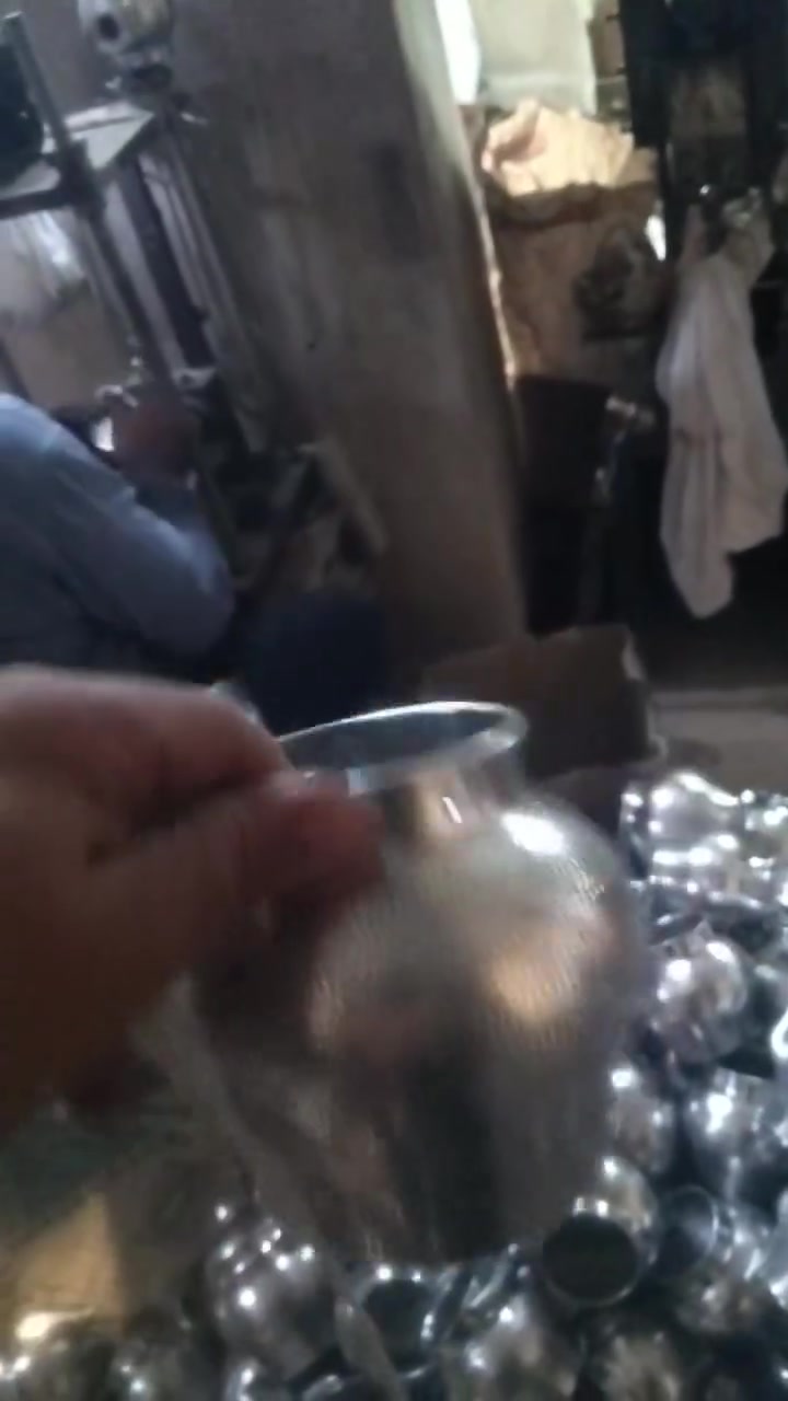 سلام عليكم ورحمة الله وبركاته اخواتي صلوا على النبي صلى الله عليه وسلم محمد ياسين حموش تصنيع دلال نحاس المينوم تواصل معي واتساب فقط 0994421536 يا جبار يا رب يا كريم


**إذا كنت صاحب هذا الإعلان وتريد حذفه لأي سبب، رجاءا أرسل رسالة إلى الدعم الفني**