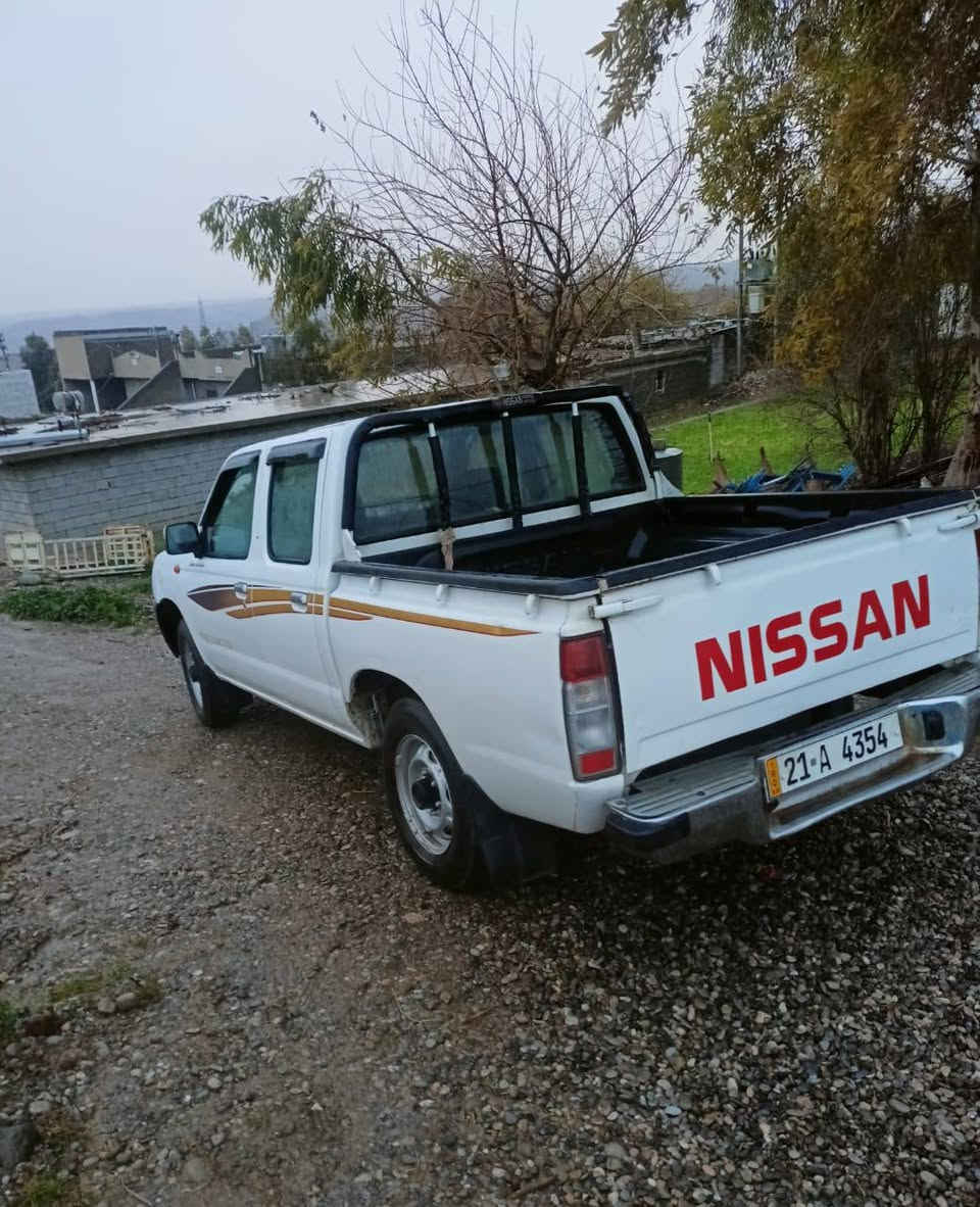 نیسان پیکئاپ 2009 یابانی پارچە ڕەش
 لە ساغی بێ دەعم و بێ لێدران 
گیڕو مەکینەو ئەکسل بەشەرت
 نەکراوەتەوە 
هەزەو سەنەوی نوی

سعر : لە کۆمێنت داوای بکە ڕاستەوخۆ بۆت دێت 🤖 

زۆر توند و تۆڵە 

ژمارەی خاوەنەکەی 
***********
