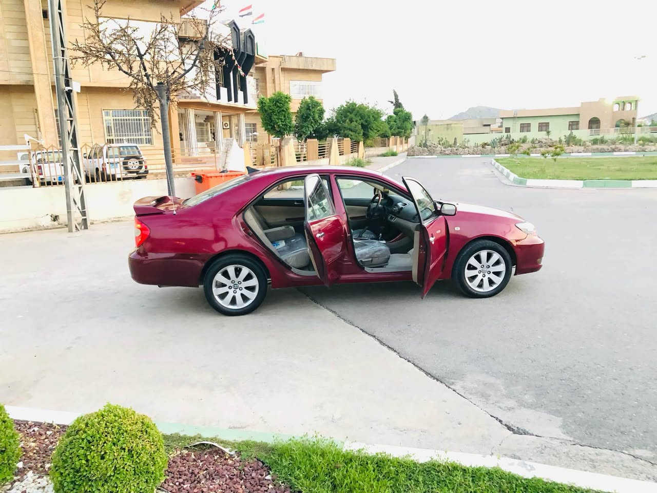 تکایە قەرز و قیست و سەودا ناکەم
تەبرید تۆماتیک نمونە ی خاوێنی و جوانی و مەزبووتی
$32 کۆتا     رانیە       *********** ڤایبەر واتس ئاپی لەسەرە
تۆیۆتا کامری مۆدل 2006 بڕاوەی دووبەی بیلاد 4 پستن پێش و پشتی کەپسە سەیارەکە هیچی نیە واتا علوجە و بەشەرتی ماڵی مەدەنی نەبێ
تۆماتیک و تەبرید سارد و گەرم لەسەر سویچ هەمو شتی بیلادی
خریجی ناوزەرد و مەرکەزی ناو فۆڕنیکا ئاوێنە کارەبا جام کارەبا تەرجیل بیلادی CD ویلکەپ کوشن باریف قوفڵ مەرکەزی
چرکەو گەڵا ببڕە 
چوار ویل و تایەی تازەی بۆ بەسراوە
گێر مەکینە تەبرید کارەبای و تندووتۆڵی بەشەرت
تازە پێش و پشتی تونکراوەتەوە رانية, السليمانية
