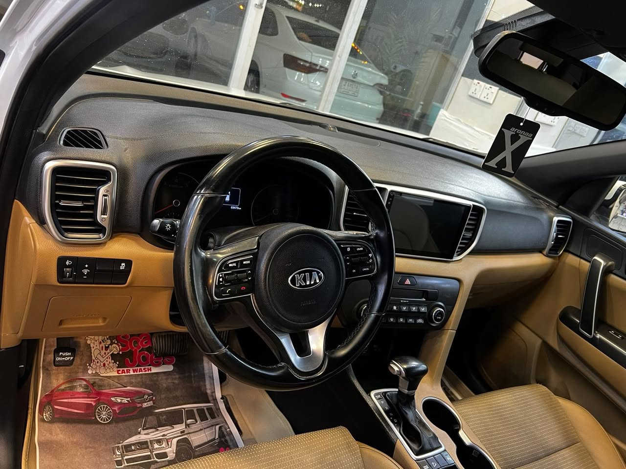 كيا سبورتاج 2019 خليجي
رقم بغداد
ماشيه110كيلو 
محرك دوش 2000 مواصفات خليجيه
الاضرار 
جزء جاملغ خلفي موضح بالصوره مصلح كامل
كذلك باب بصف السايق مبدله بباب جديد نتيجه ثقب بالباب القديم (موجود الباب القديم)
السياره كامله ونظيفه جاهزه 
السعر 180 ورقه
مكانهه البلديات السياره باسمي 
سنويه جديده وتحويل ثاني يوم
للتواصل على الرقم
***********
