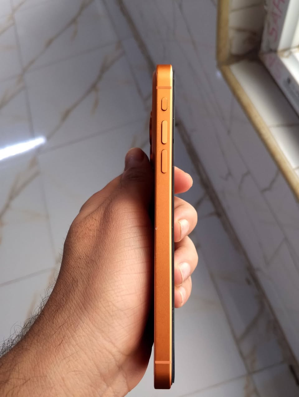 السلام عليكم
ايفون Xr محور شاصي اصلي 17 برو البرتقالي المميز
البطاريه 100 ٪
الذاكره 128 غ. ب
الجهاز كلش نظيف ومابي ي خلل
بس كسر الشاشه كلش قليل مماثر ع ي شي 
 التواصل خاص او على ***********
