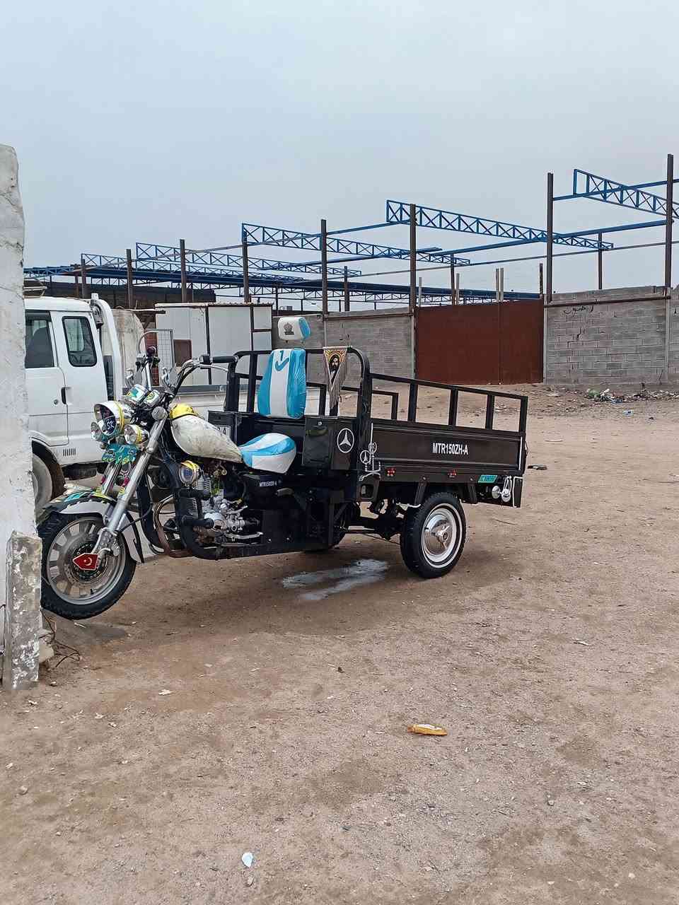 سلام عليكم ستوته للبيع مديل 22 محرك جديد صار 20 يوم من شديته  تايرات جدد صار 20 يوم َمن شديته المقدم جديد تعمير 25 رقم انكليزي مكلف بل نشر ماجاوب خاص فقط رقم *********** مكاني نجف
