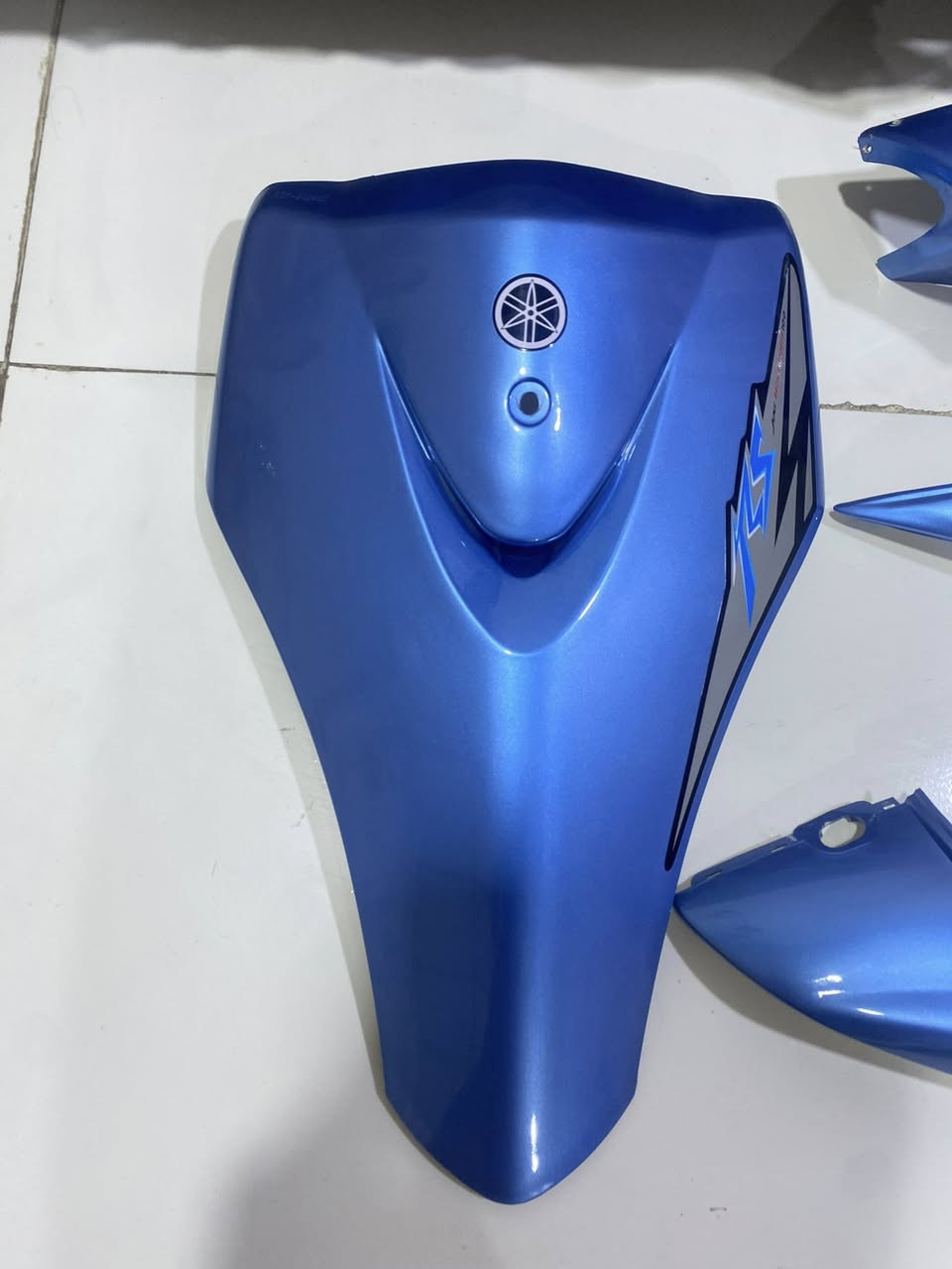 قيم واخذ مختم ***********مكاني قبله
