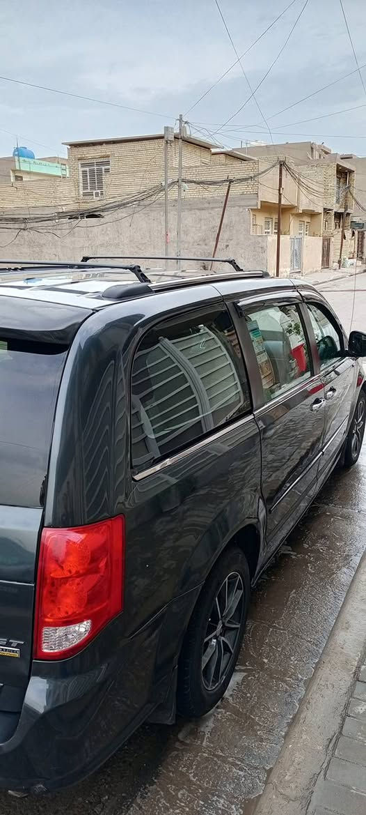 السلام عليكم دوج كرڤان للبيع موديل 2012 السعر 110 للاستفسار ***********
