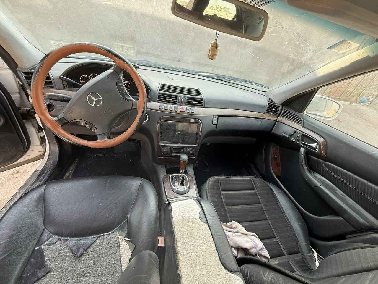 مارسيدس غواص 2003 للبيع قصير سياره نقص صبغ بس
للاستفسار اتصال على الرقم *********** واس اب متوفر
