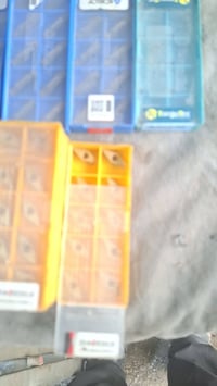 كاربيد للبيع تسعه سيت السعر ١٠٠الف للاستفسار ٠٧٧١٦١٦٩٨١٦ابوعلي