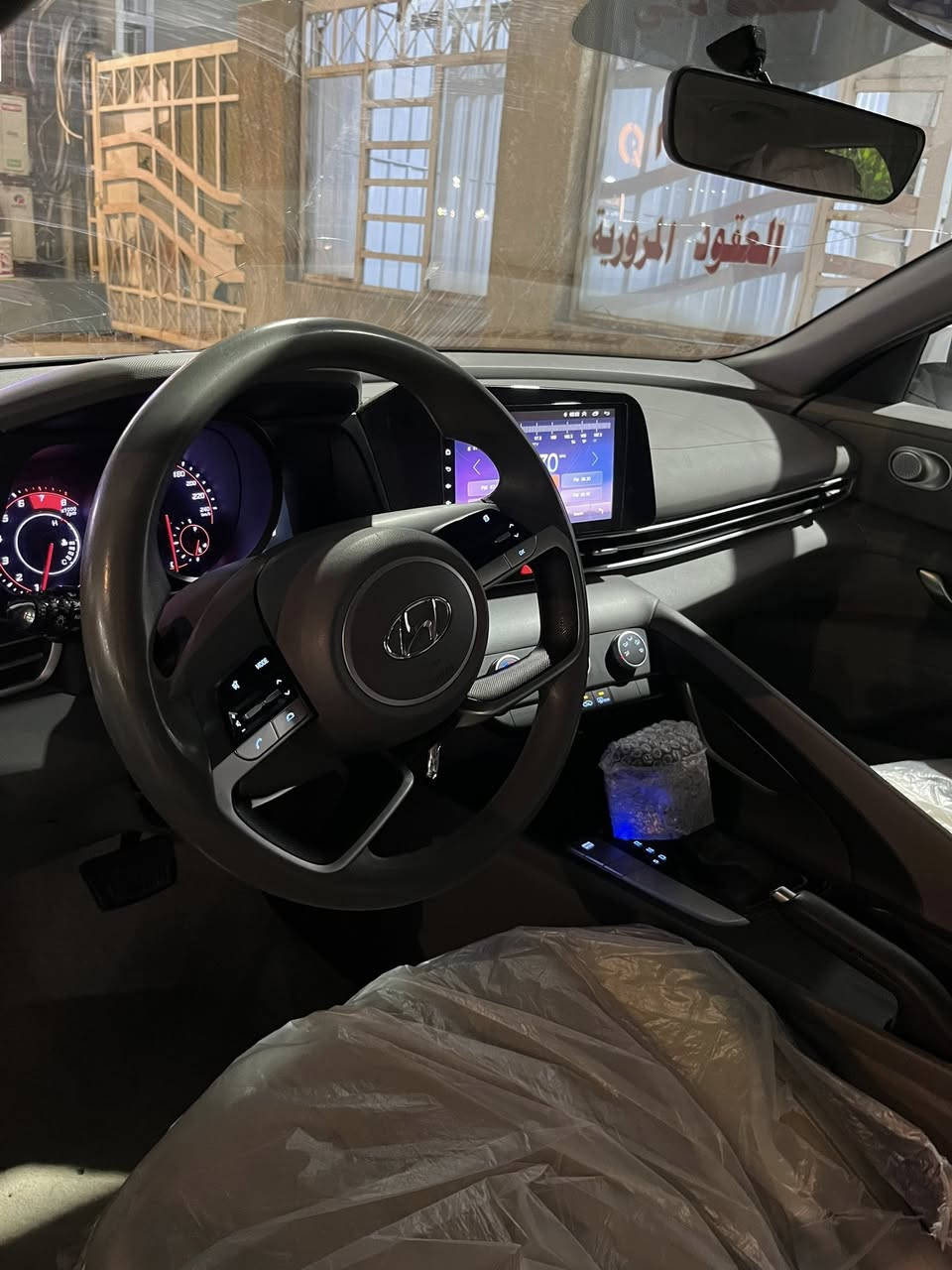 سلام عليكم
النترا موديل 2023 خليجي بدون لا ضربه ولا صبغ فقط بارد ع كد شبر ماشيه 40 الف  
رقم اربيل محرك 1600 دوش 
(فتحه شاشه وكاميرا وويل كب وحساسات وتحكم جهتين وشاشه عطلات وتبريد قطعتين ) مكاني بغداد السيديه 
***********
