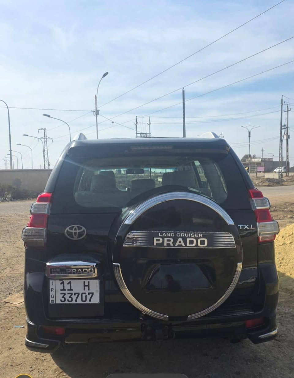 السلام عليكم
برادو ٢٠١٠ خليجي مكينة ٦ دعامية ولايتات ١٧ السيارة txl  بصمة حساسات كامره دوارة تحكم ستيرن مري شفط فتحة قمارة دبل تانكي وهوايه مواصفات بيها 
رقم بغداد انگليزي بأسمي سنوية ٢٠٣٠ 
السيارة كفاله عامه باستثناء تكحيل بسيط بجاملغ خلف السايق يم قبق بانزين اثر دحجة ستوته وبيها جراد لون خفيف 
مكينة جديدة ومكفولة من الفتح
السيارة خير من الله 
للبيع او مراوس باقل
***********
