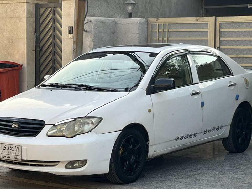 قطعة نظيفة وحلوة بي واي دي F3 سعر 58
سلام عليكم 
اخوان بي واي دي F3 موديل 11 سيارة كلش حلوة ومتعوب عليها ونظيفة 
مكينة نظيفة جدا✅
كير نظيف✅
فتحة سقف✅
كير اوتو✅
زارع لد داخلي شريط كامل ع دشبول✅
شاشة✅
سماعات بوي✅
سيارة بيها ضربة بسيط حديثة هاي الضربة بسيطة موضحة بالصور وكهربائيات السيارة نوزلات يردلهم ادامة ولبعض الشغلات
صدر مبدل درام شفتات خارجي وداخلي زوج كامل وقواعد دبل ودسكات وفلنجات كلة جديد بس باقي الصدر مثل الشمعات ما شمعات النواعم يعني مو كلش نظيفات 
مكان السيارة حي الجامعة***********
