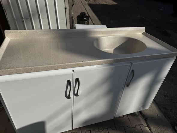 سنكات مرمر باله استعمال قليل نضافه ميه بالميه كله اصلي مو من هذا السوكي الخاص مفتوح اتصال ***********واتساب
المكان تقاطع السايلو تقاطع بيت سيد اربيع
