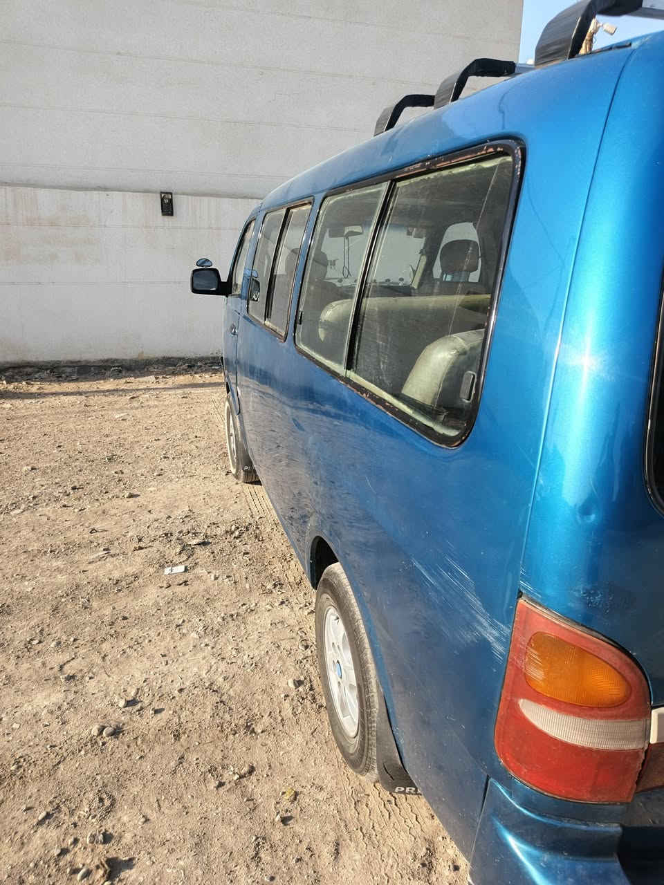 بريجو للبيع موديل1996 لون فيروزي مصبوغه حزام مكينه 2700 كير ومكينه مكفول تخم تاير شواصي معمرات جدد رقم بغداد ب اسمي *********** سعر 60 وبي مجال قليل هيئه مصفره خطها بغداد الجديده باب الشرجي
