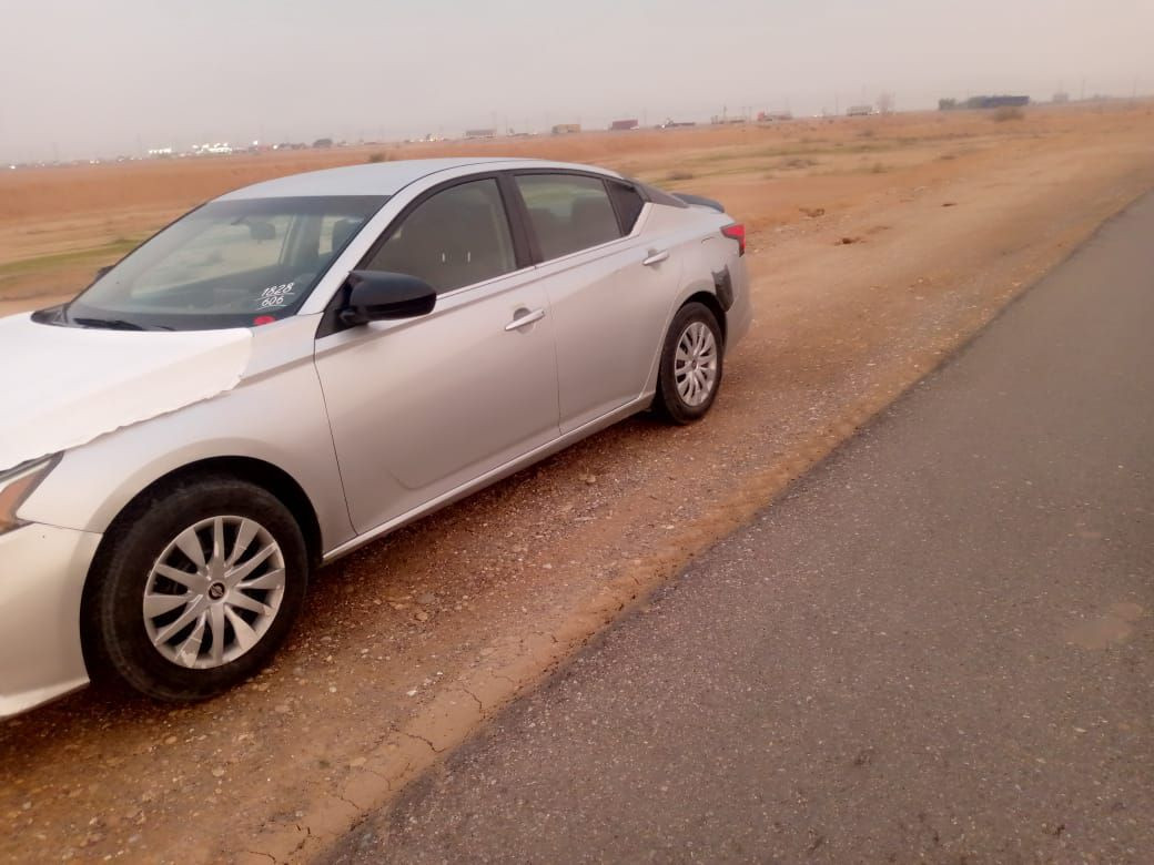 السلام عليكم ورحمه الله وبركاته 
نيسان التيما
2019
S
ماشيه 108 مايل
صور السياره والسونار بالمنشور
وكلشي واضح
رقم سليمانيه الجديد 
شررط التحويل
گير محرك تبريد تدفئه كهربائيات كله بشرررط
تشغيل عن بعد
بصمه
كشن كهرباء
حجر 
صور السياره والسونار بالمنشور
السعر 134 وبيه مجال بسيط للشراي الجاد
مكانه ديالى الخالص
الخاص مفتوح
للاستفسار ***********
