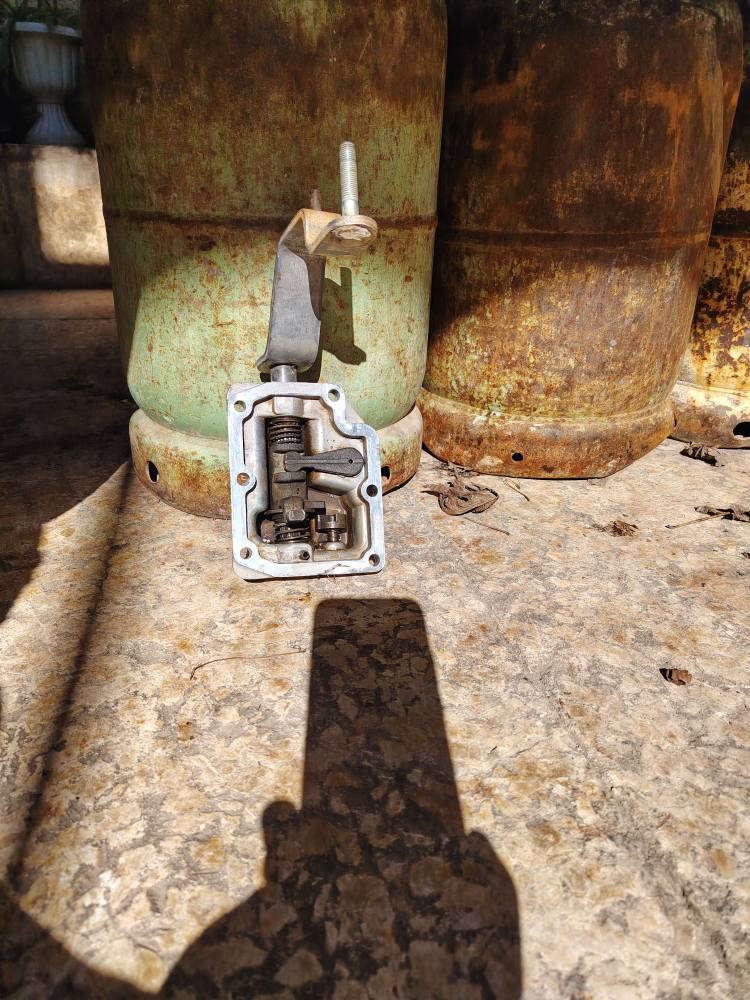 السلام عليكم قبق كير مال 2700
للبيع السعر 50.         ***********
