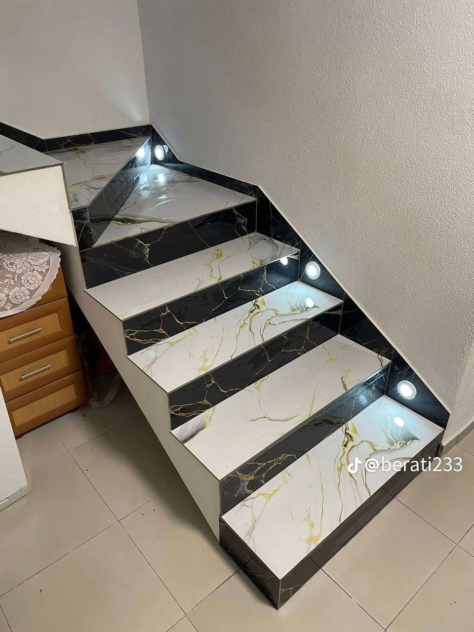 خلف السيراميك درجه اولى داخل بغداد مصري ***********
