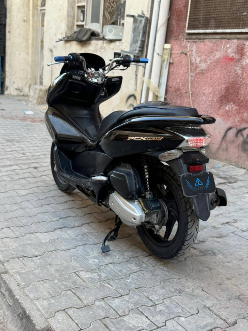 سلام عليكم PCX جيل اول ياباني

مكفوله من التاير للتاير شرط كفر ومكينه بلادي 

ماشيه30الف ☑️ 

مكينه 150☑️ 

حساس زدحام ☑️

حساس ستان ☑️ 

مابيه اي نقص شرط المكينه اذا مفتوحه ترجع الدراجه السعر مليون300 وبيه مجال بغداد الكرخ 

رقمي***********
